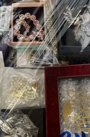 Wholesale Jewelry Liquidation Pallets