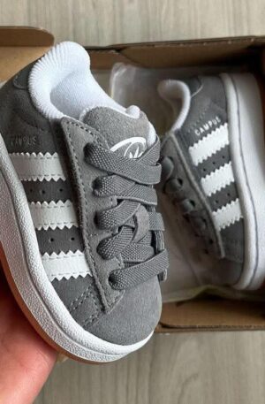 Adidas kids shoes pallet wholesale | Adidas kids shoes Bulk Pallets